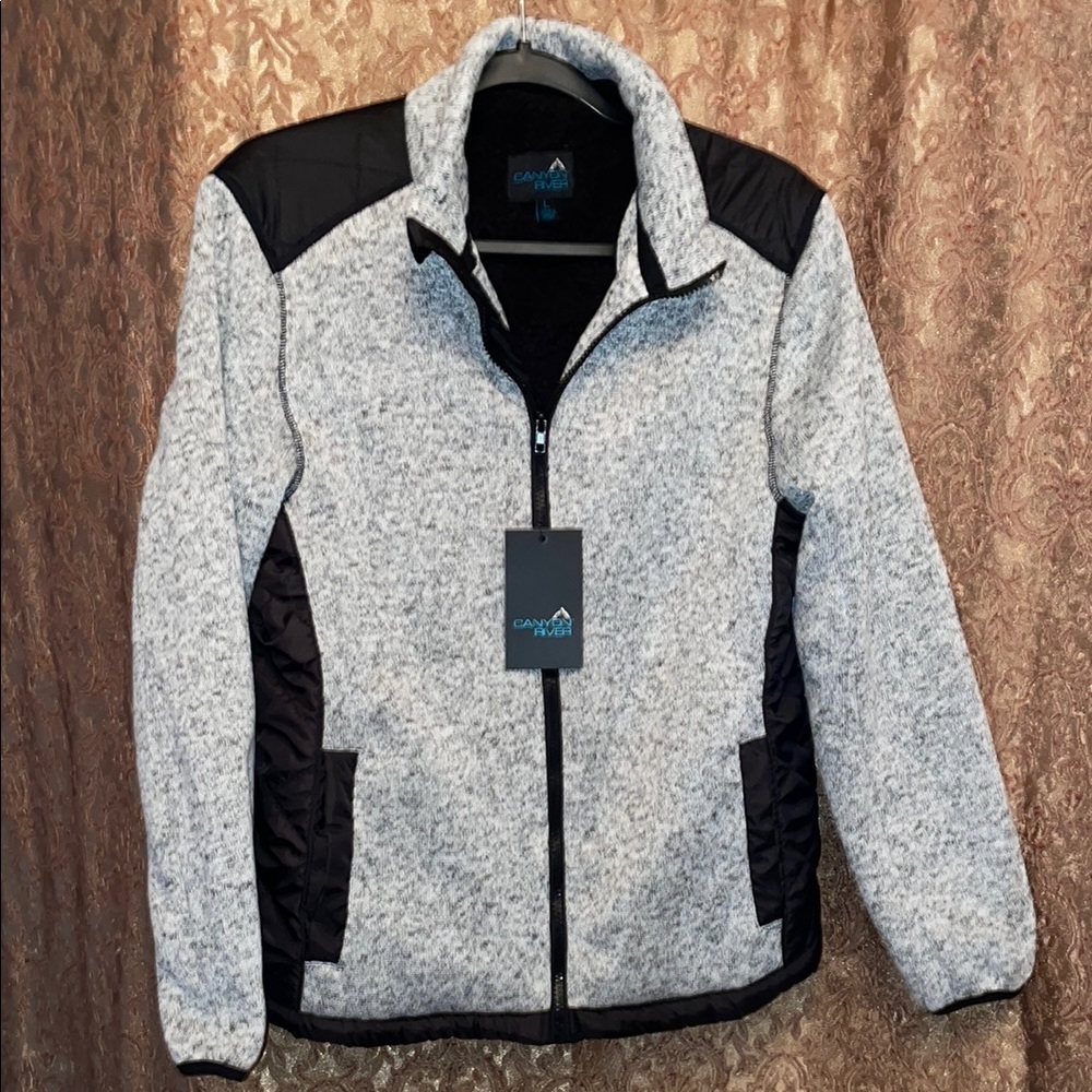 NWT Canyon River Gray & Black Men's Jacket.  Size Large